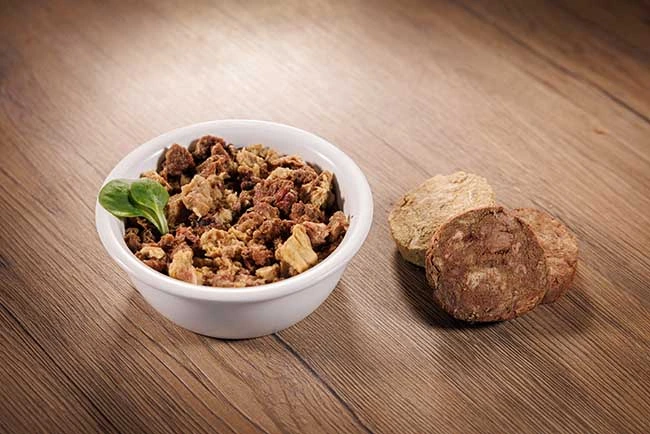 barf-vacances-viande-lyophilisee-qru-alimentaion-chiens-650px Alimentation BARF pour les vacances :viande lyophilisée qru